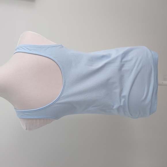 Lululemon Seek Simplicity Ribbed Tank Reversible 2 Way Top Breezy Blue size 12 - Picture 3 of 9